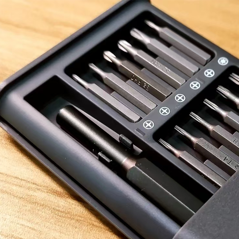 25-in-1 Pocket Precision Ratchet Tool Set