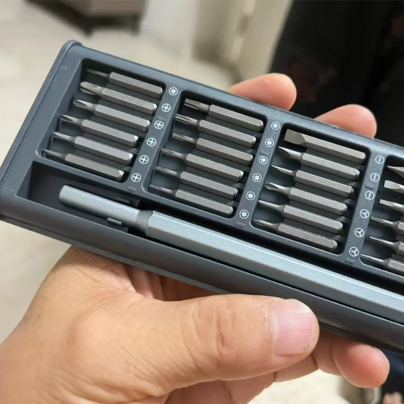 25-in-1 Pocket Precision Ratchet Tool Set